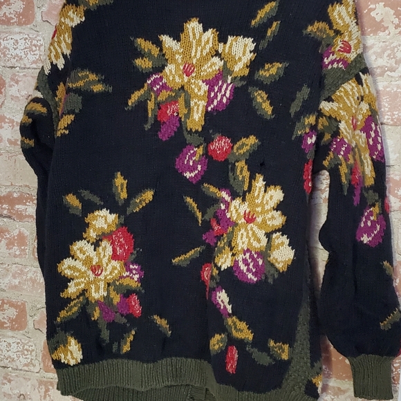 Vintage Robin Sinkler sweater woman's M/L cotton blend cardigan floral design - Picture 5 of 7